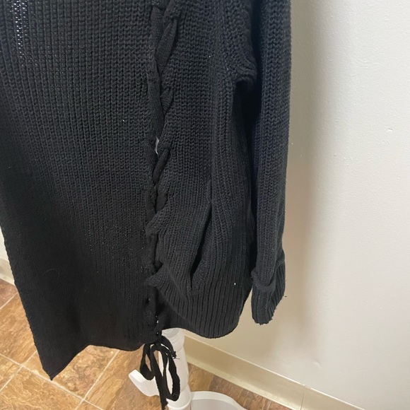 Final Touch Tie Up Cardigan - Picture 4 of 7